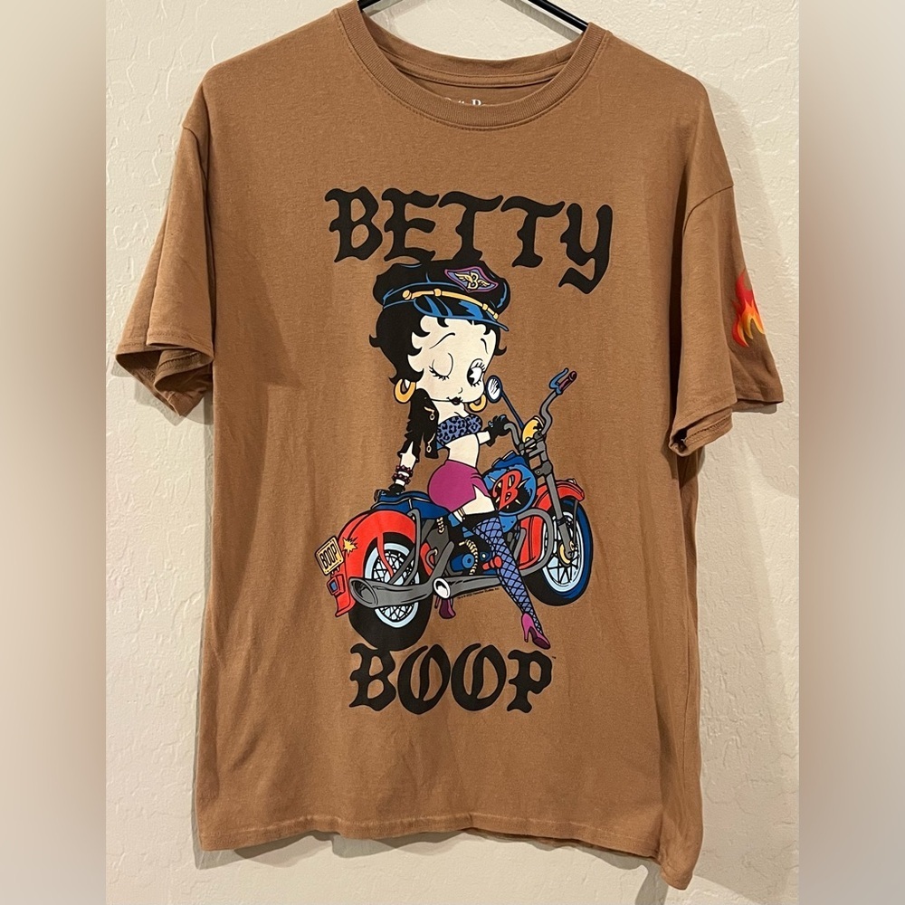 Betty Boop Biker Graphic Tee Flame Sleeve Brown Shirt Y2K- Women’s Large